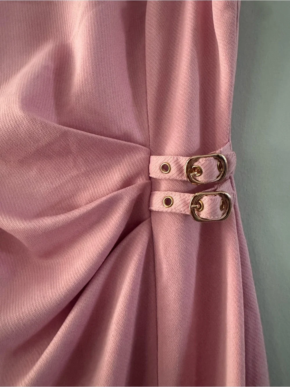 Milk & Honey Sleeveless Pink Draped Midi Dress with Side Buckles - Picture 2 of 3